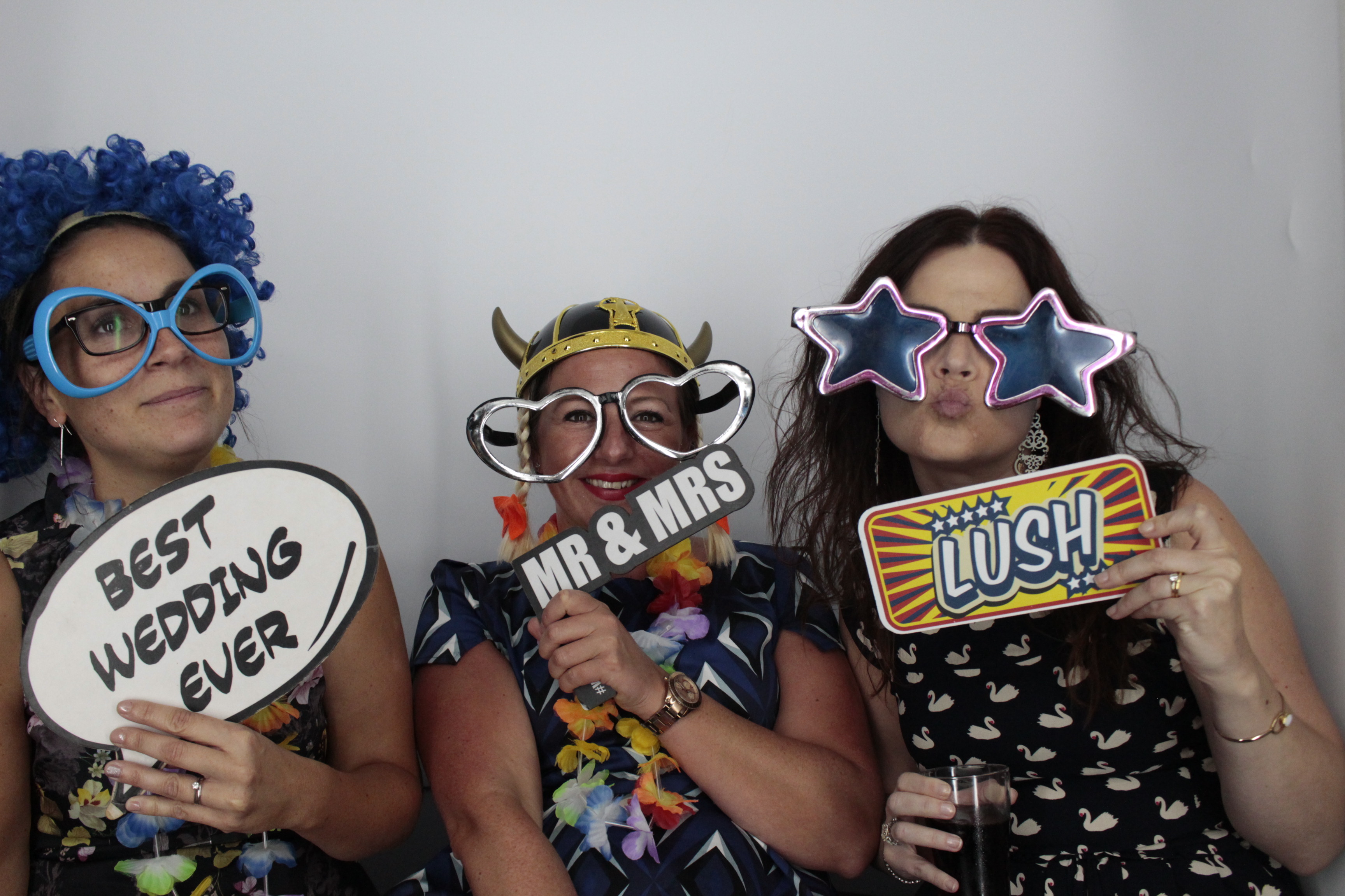 Andrew and Lynsey's Wedding | View more photos from the event at gallery.myphotoboothexperience.co.uk/u/MyPhotoBoothExperienceLtd/Andrew-and-Lynseys-Wedding